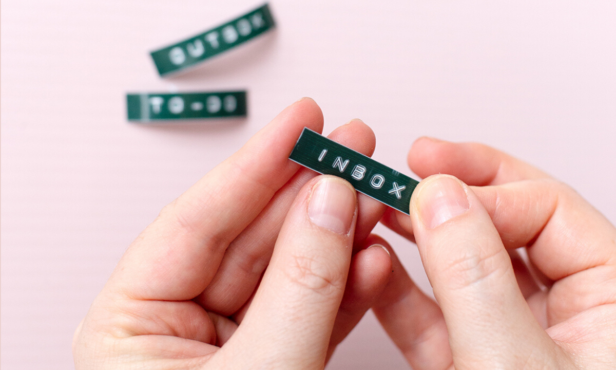 make your own - word label magnets