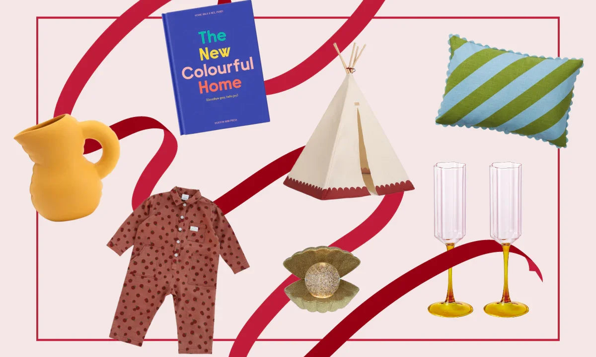 Gift guide: Becca + Jess share what's on their wishlists!