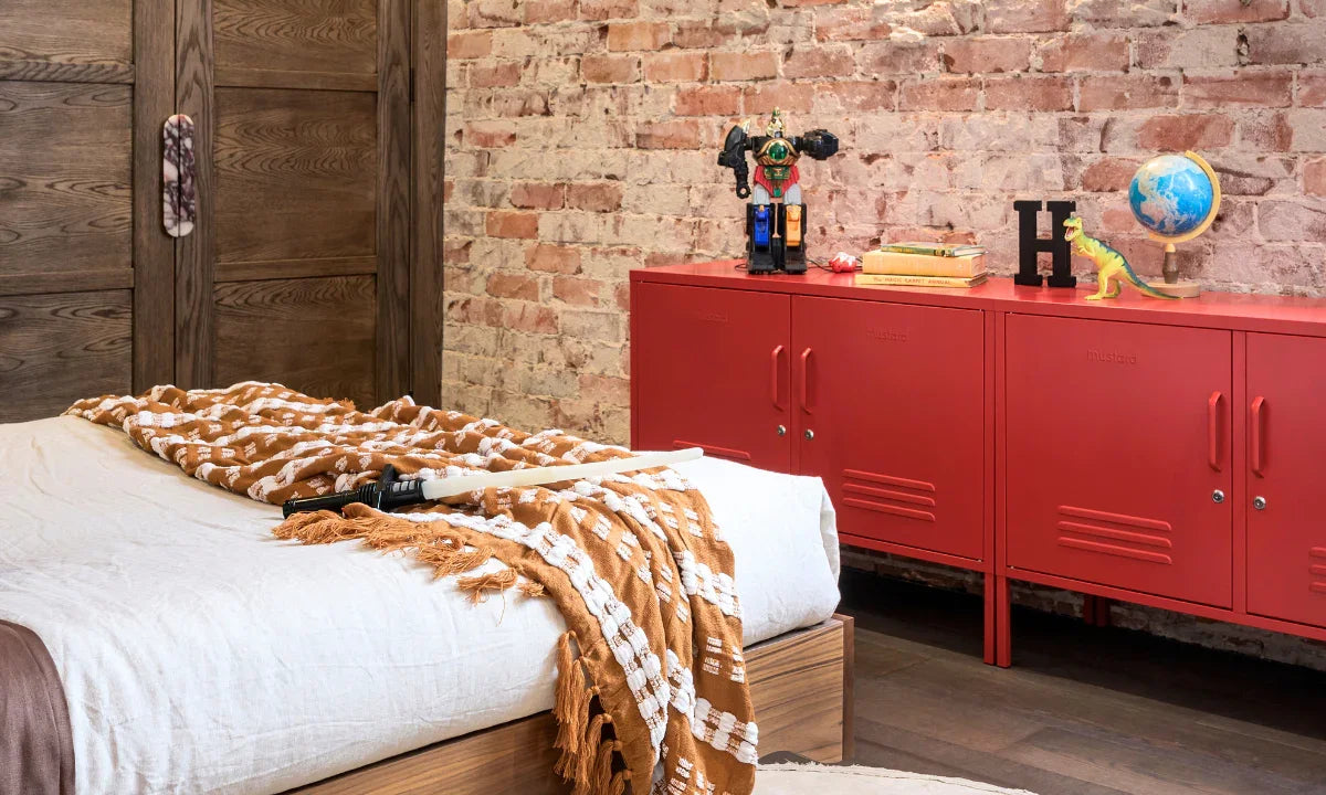 The Lowdown in Poppy