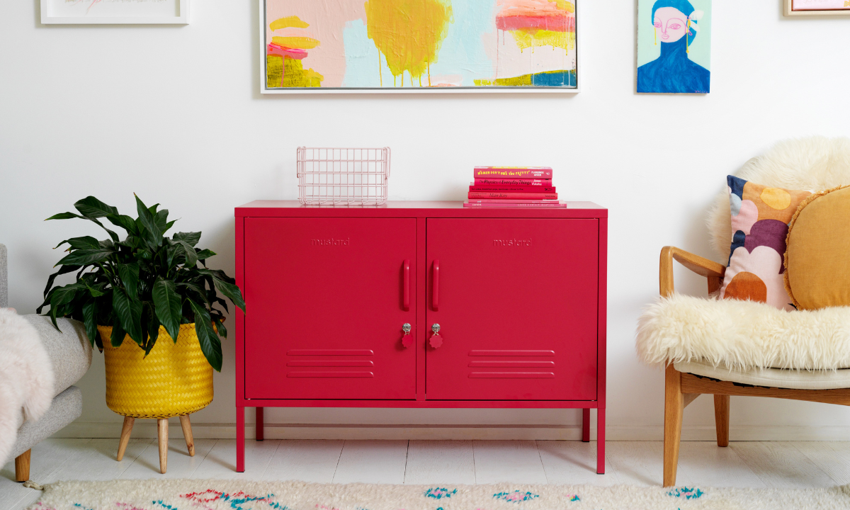 The Lowdown in Poppy Red