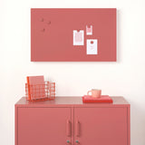 The Buttons in Berry