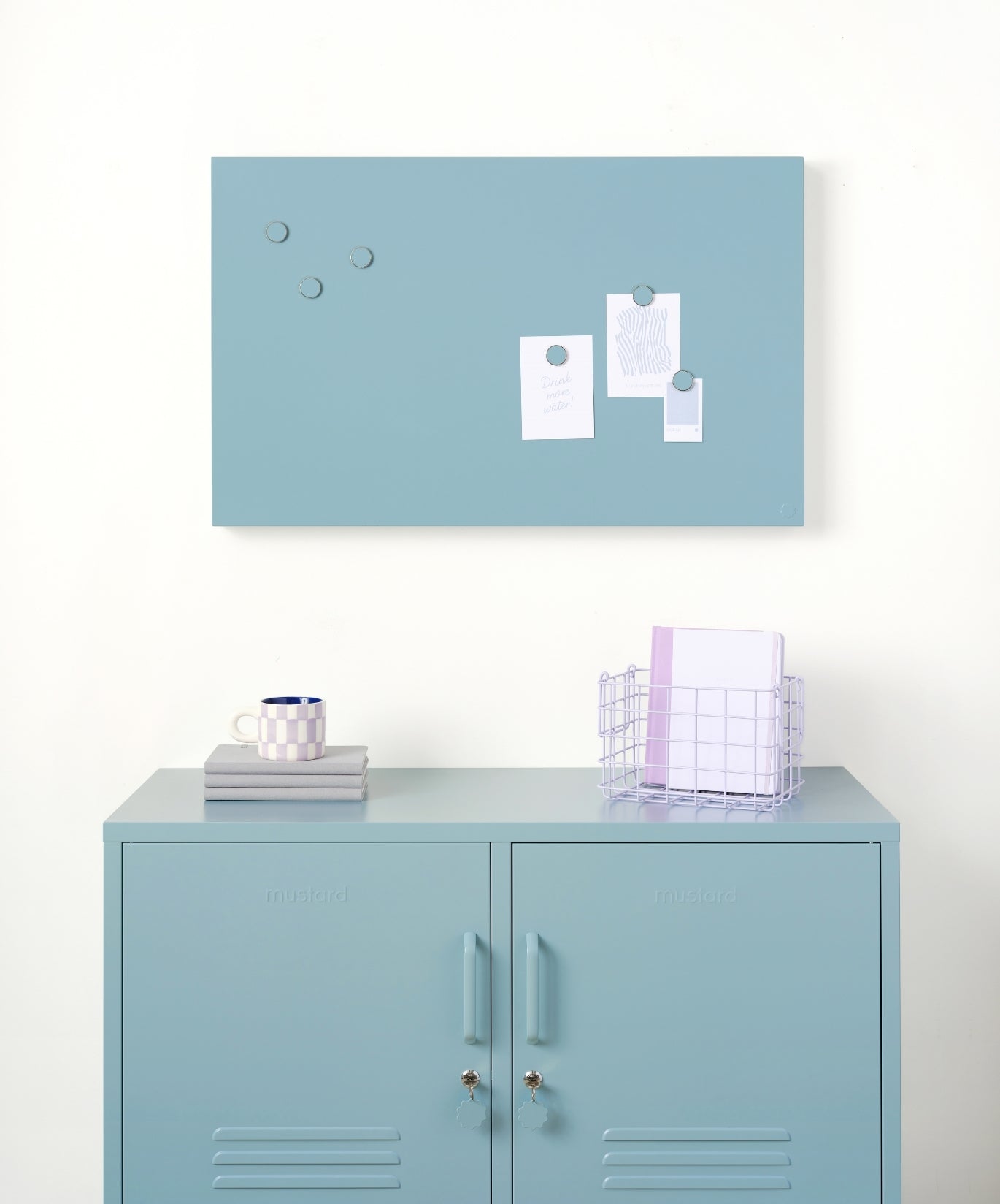 The Buttons in Ocean