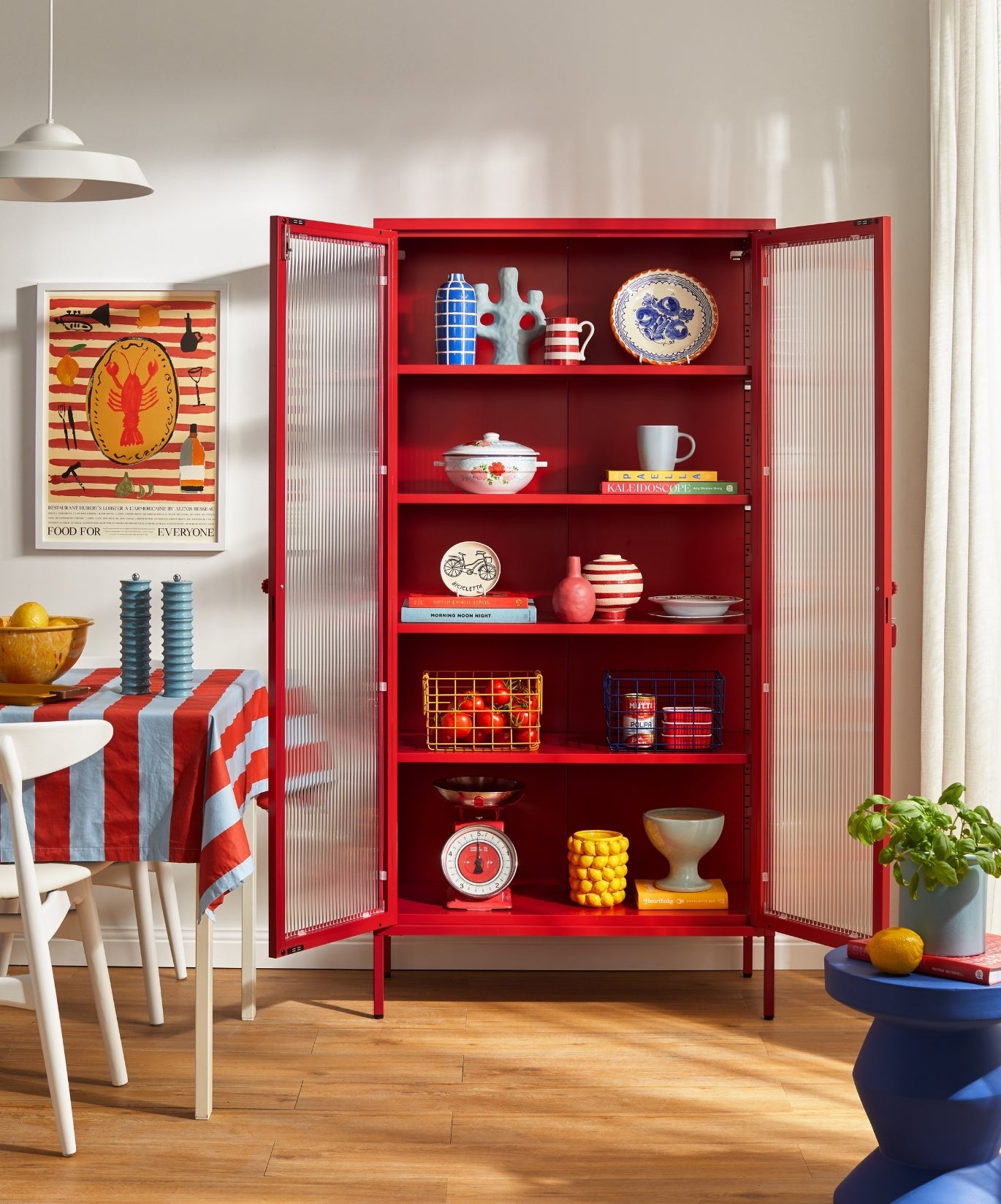 The Collector in Poppy