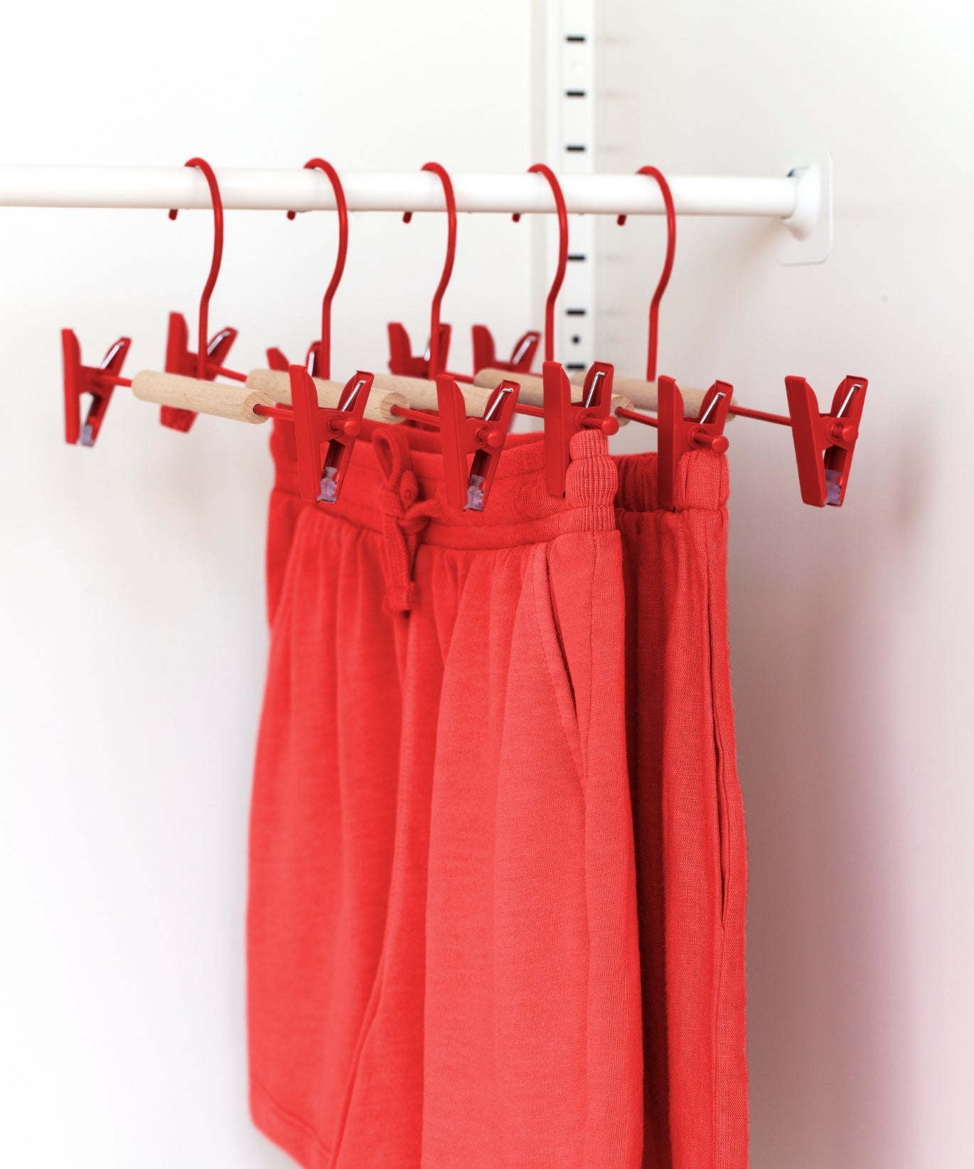Adult Clip Hangers in Poppy