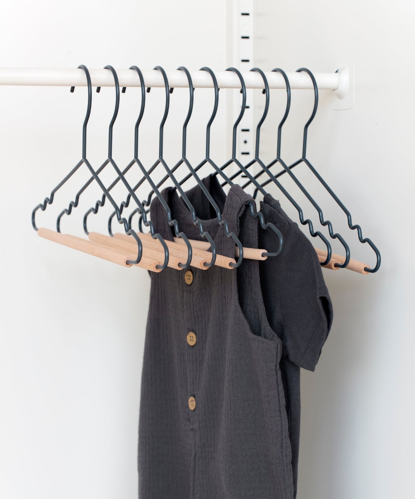Kids Top Hangers in Slate