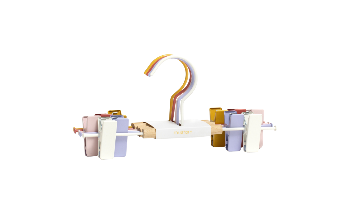 Kids Clip Hangers in Summer