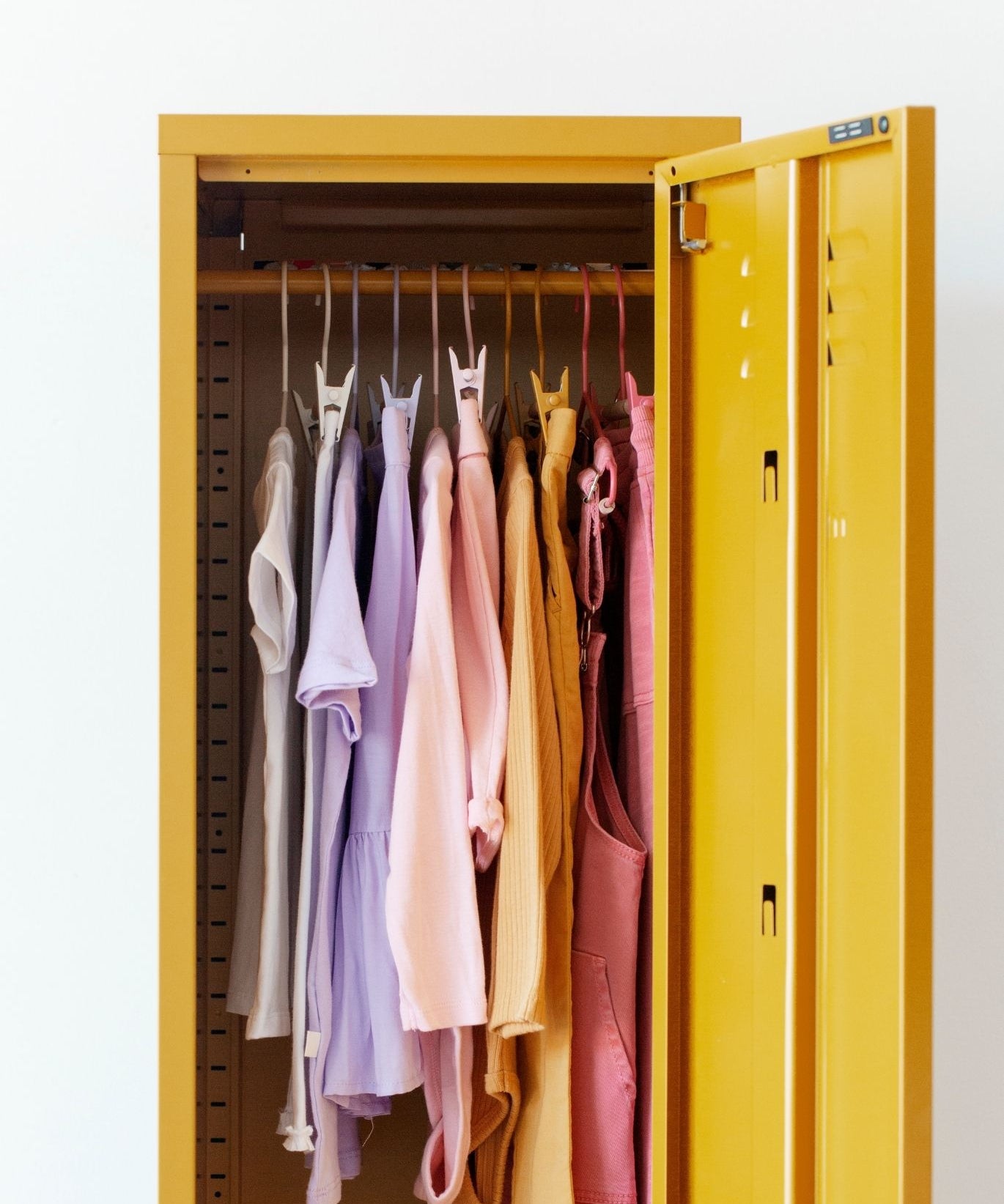 Kids Clip Hangers in Summer