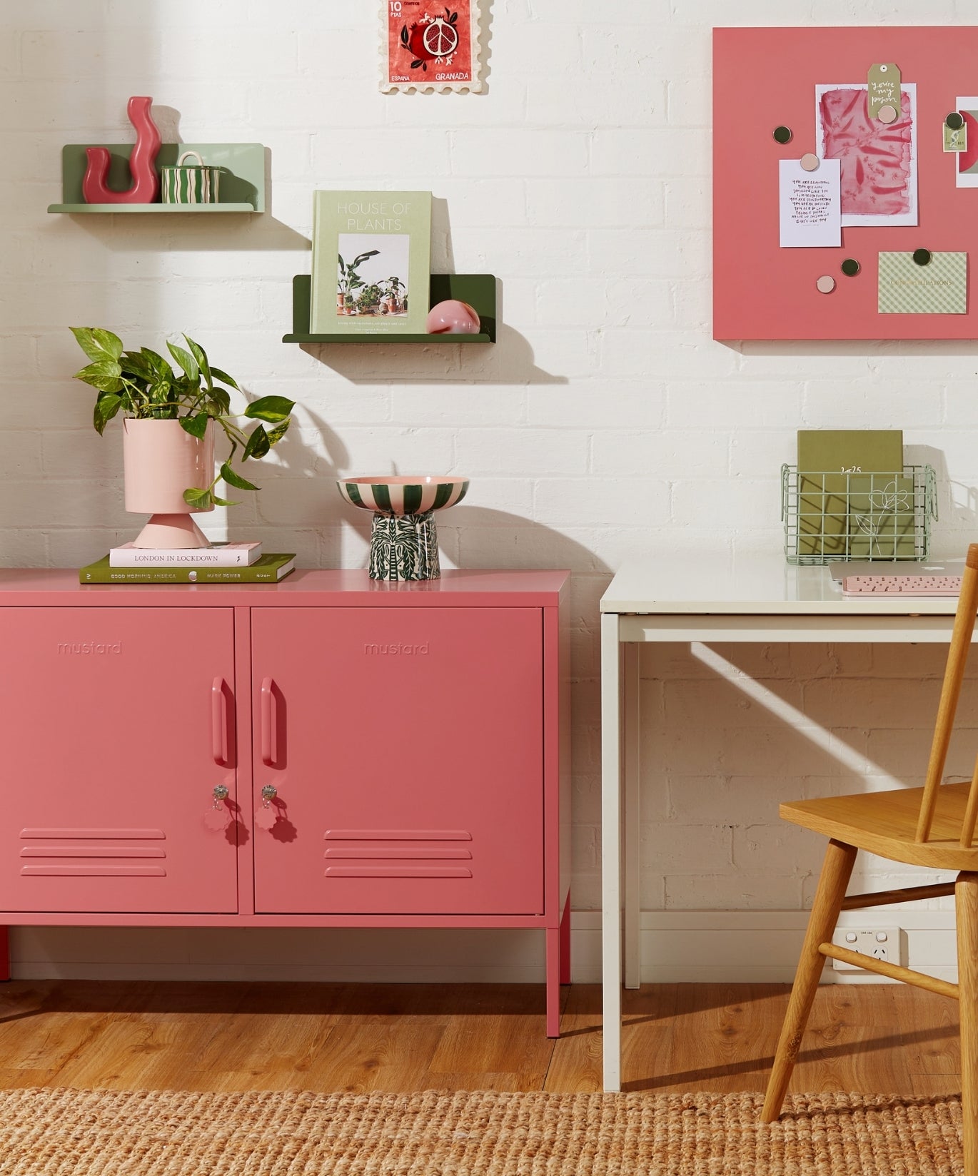 The Lowdown in Berry