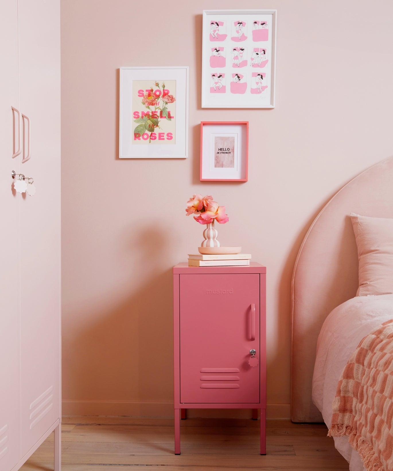 The Shorty in Berry to the Left