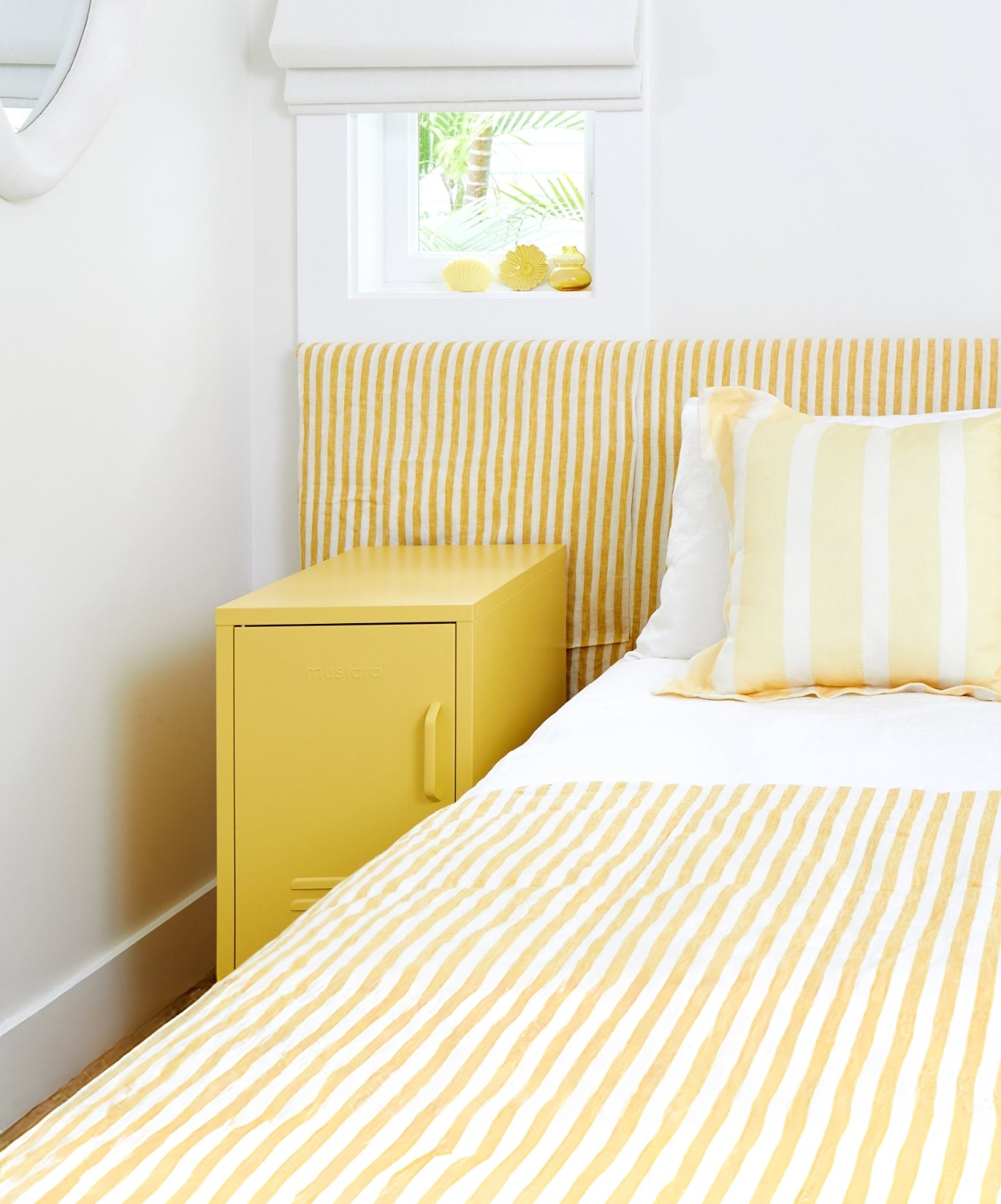 The Shorty in Butter to the Left