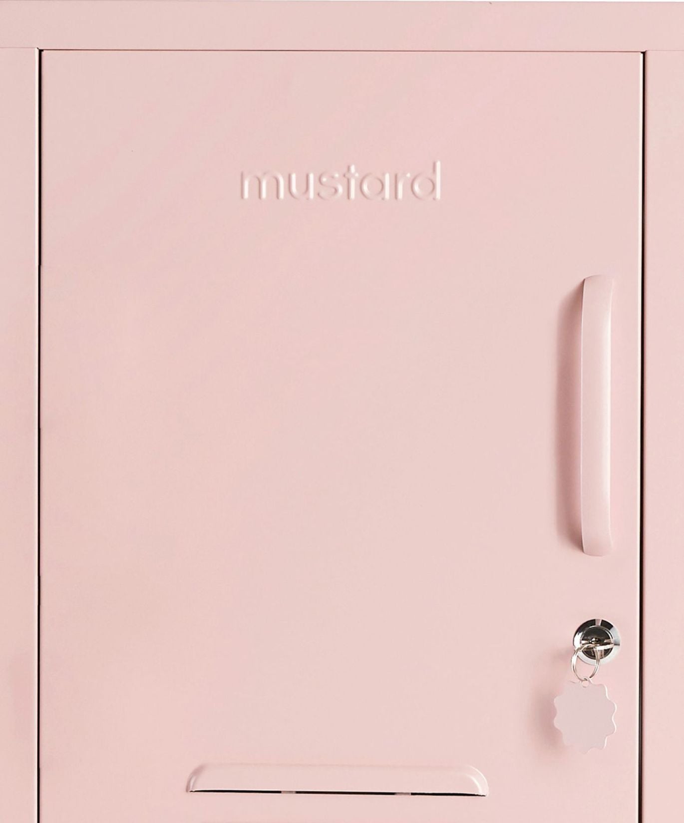 The Shorty in Blush to the Left