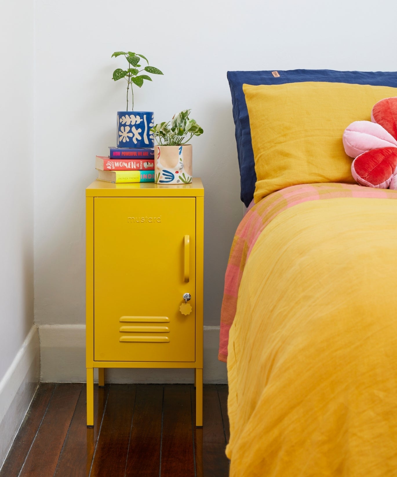 The Shorty in Mustard to the Left