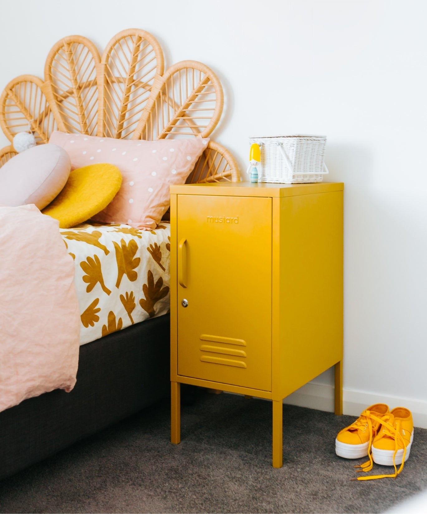 The Shorty in Mustard