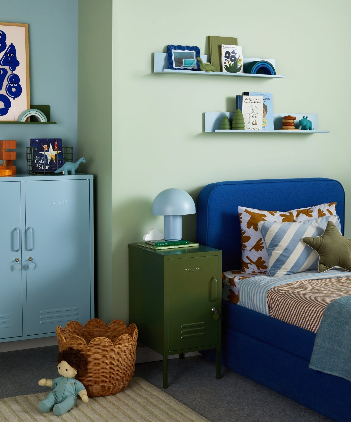 The Shorty in Olive to the Left