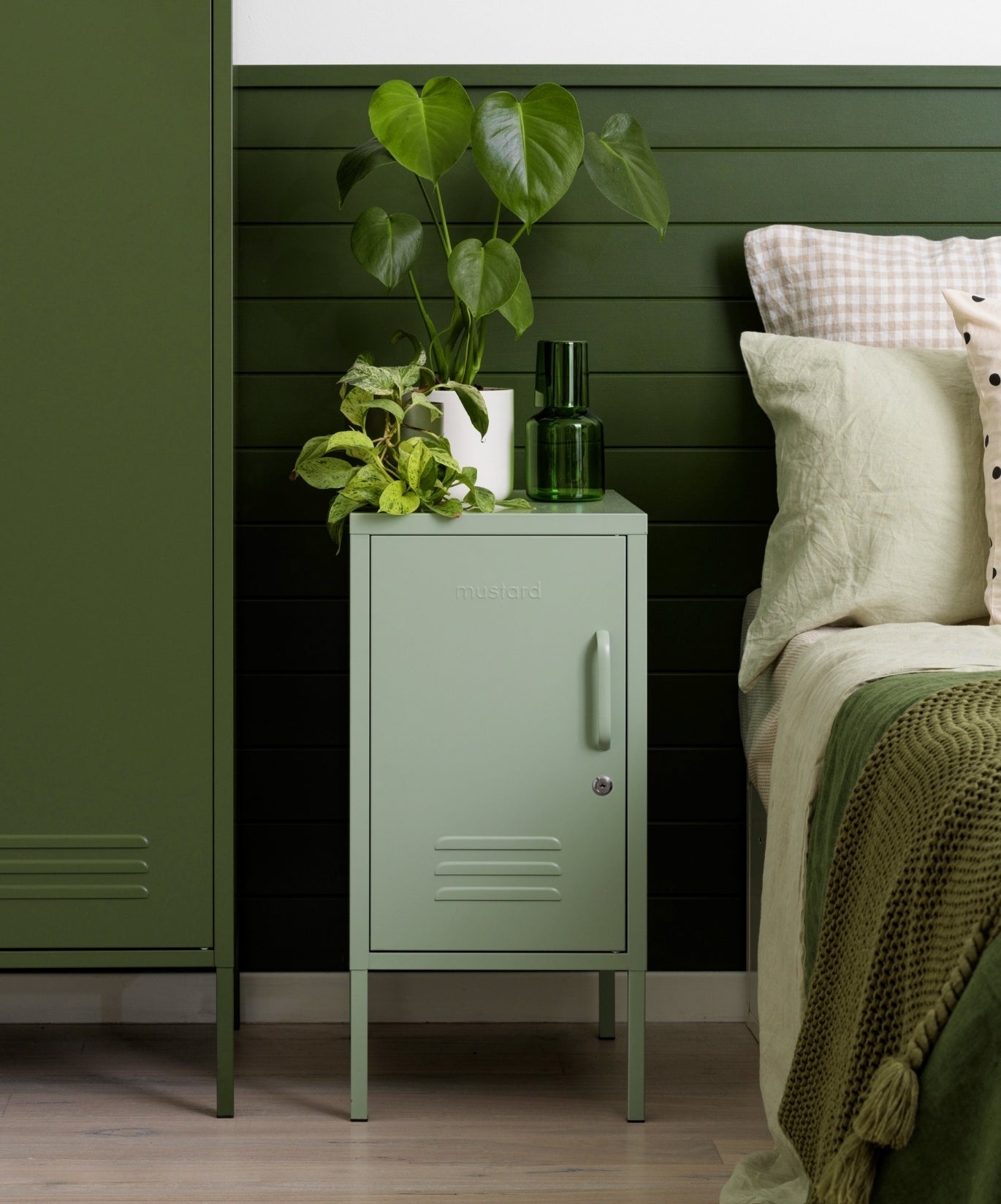 The Shorty in Sage to the Left