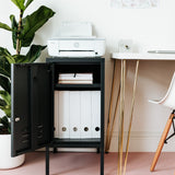 The Shorty in Slate to the Left